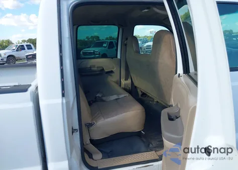 2002 Ford F-250 Lariat/Xl/Xlt z USA, uszkodzony, nr VIN 1FTNW20F42EC50223